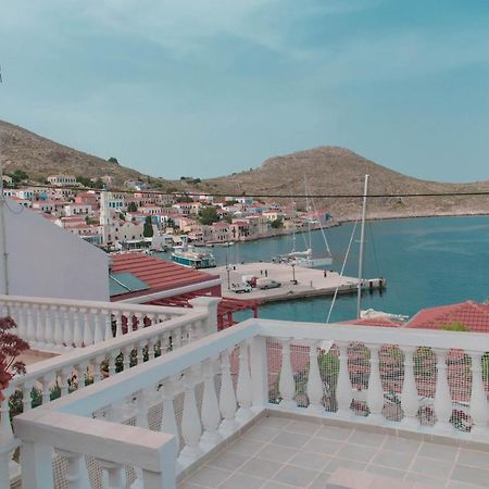 Villa Niovi Chalki Town Ngoại thất bức ảnh