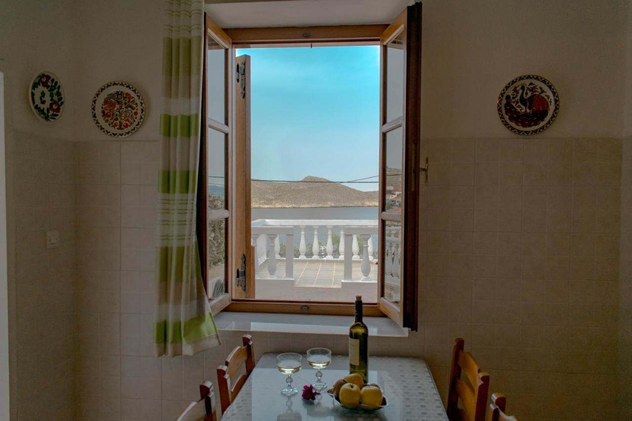 Villa Niovi Chalki Town Ngoại thất bức ảnh