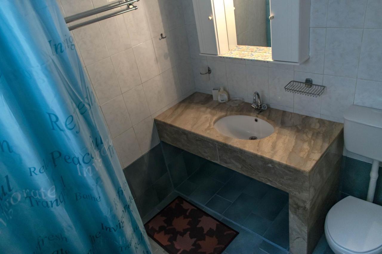 Villa Niovi Chalki Town Ngoại thất bức ảnh